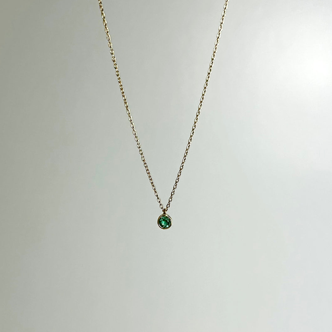 Micro 3.0 mm Emerald 18k Gold Necklace