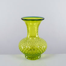 Load image into Gallery viewer, Retro Vase
