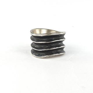 Three Row Horn Ring