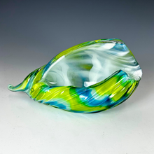 Load image into Gallery viewer, Colorful Glass Seashell
