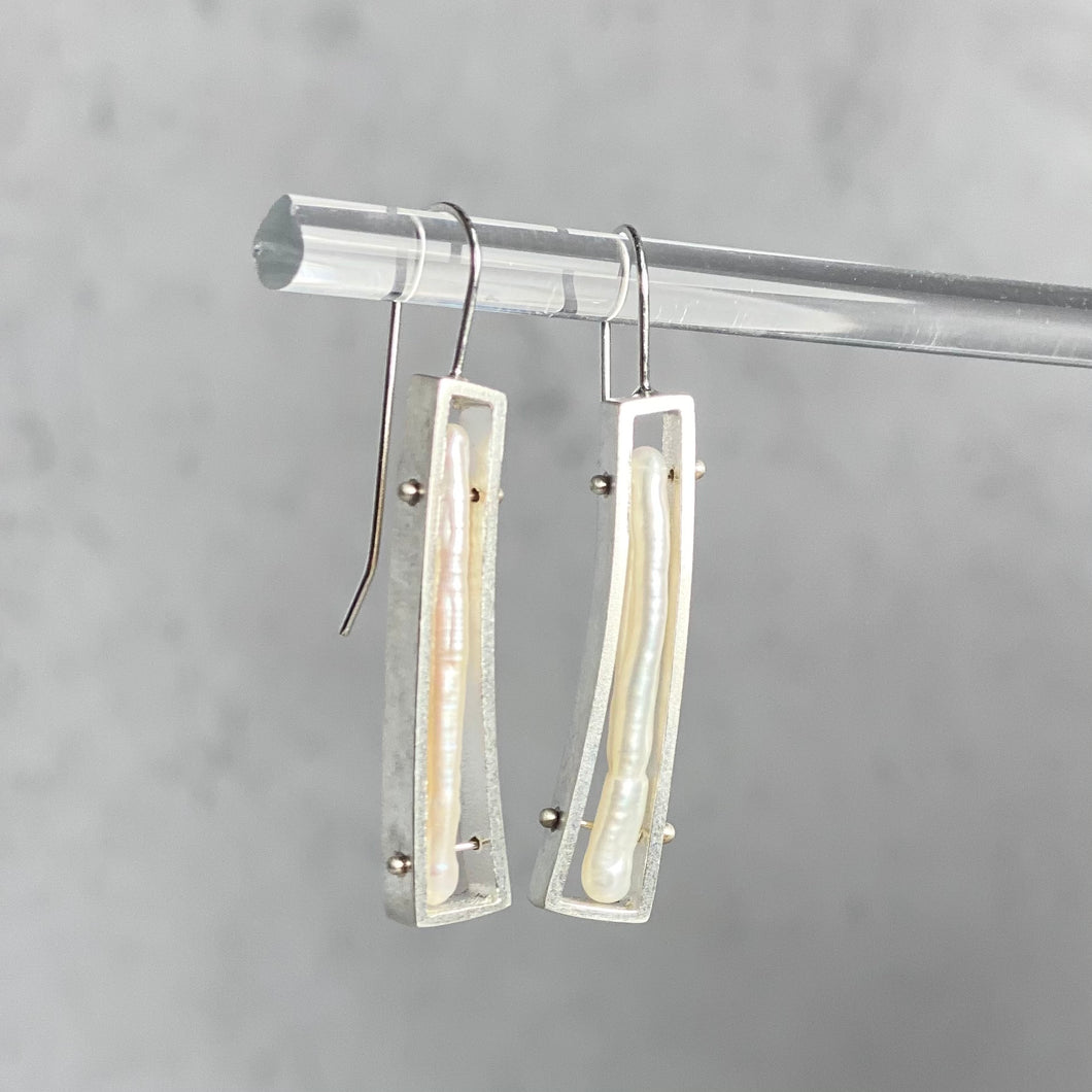 Wedge Earrings with Stick Pearls