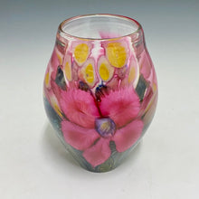 Load image into Gallery viewer, Pink Clematis Paperweight Vase
